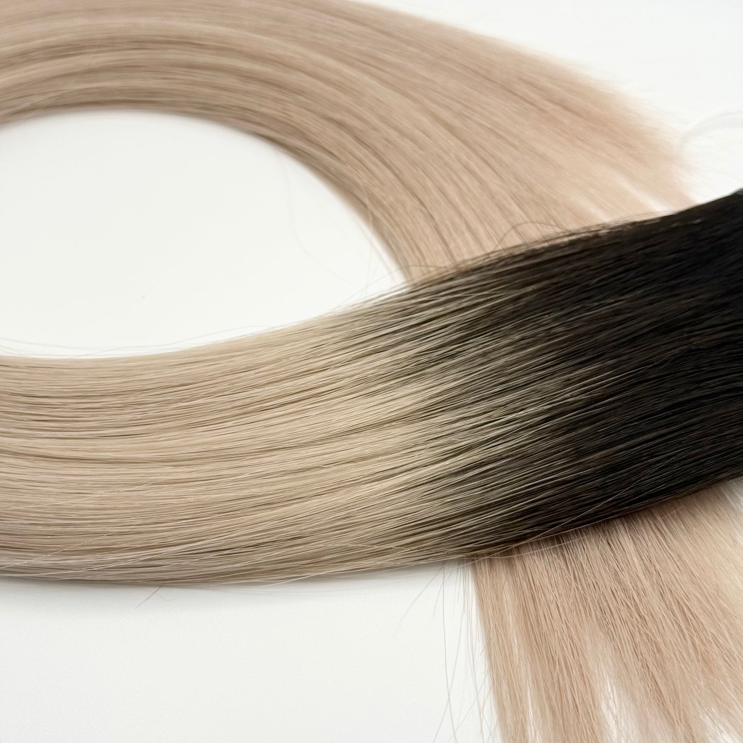 O1B-GREY | Very dark brown ombré - very cool ash blonde
