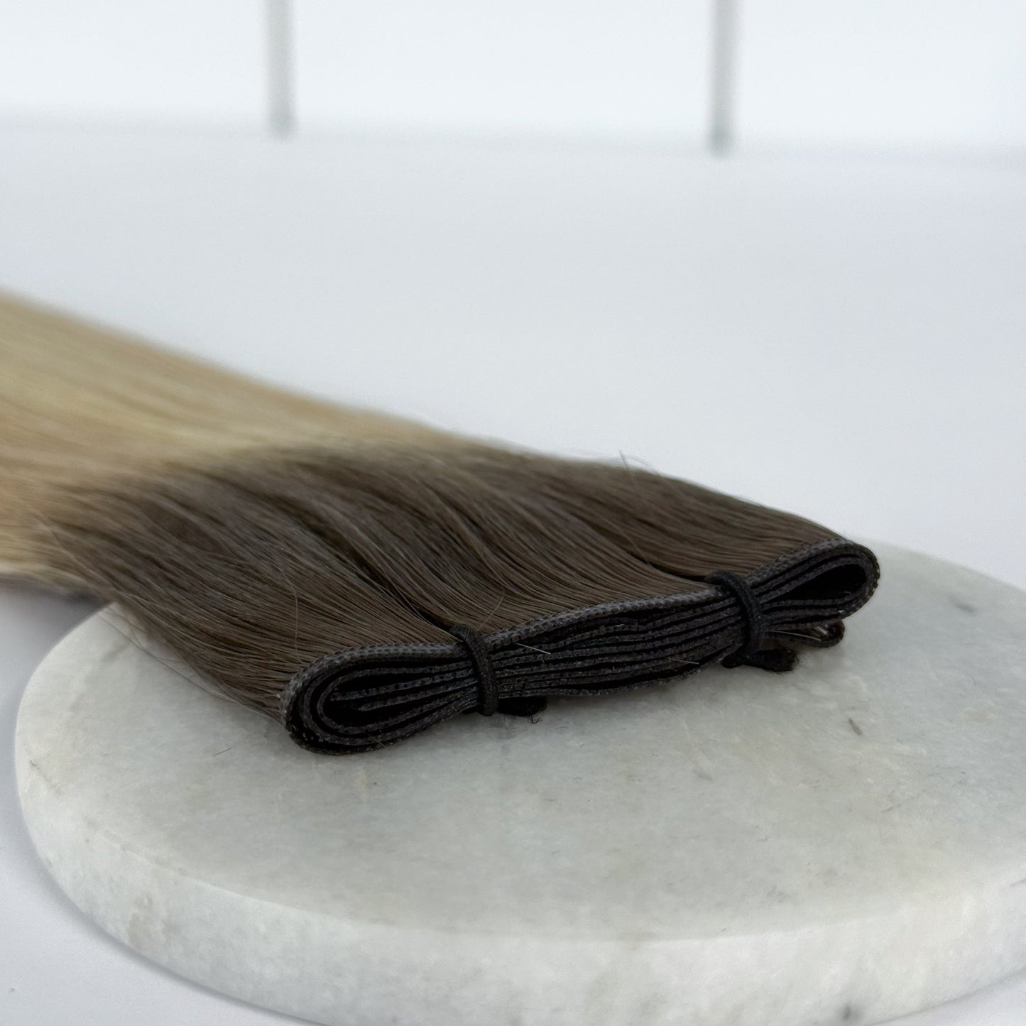 T4 18/60 Effet repousse brun moyen - méchées blond vanille & blond platine