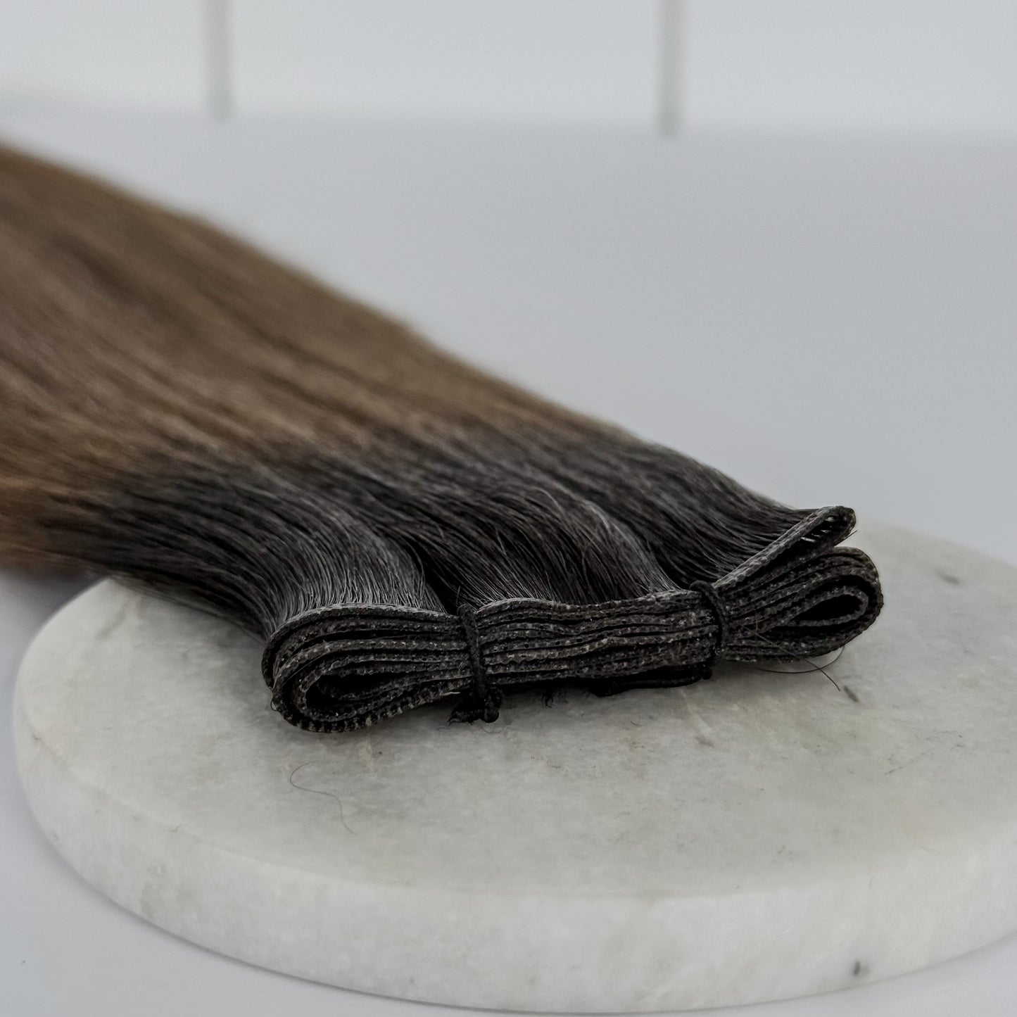 O1B-6 | Very dark brown ombré - hazelnut brown