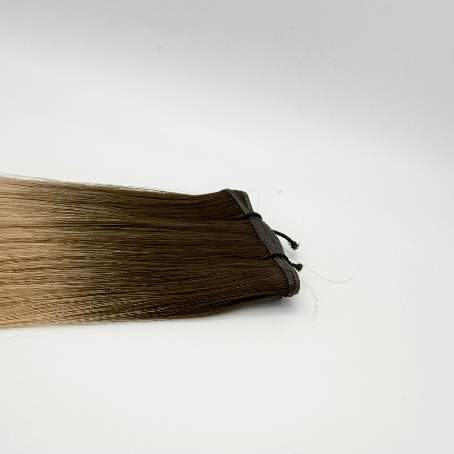 O4-27 | Ombré brun moyen - blond cuivré