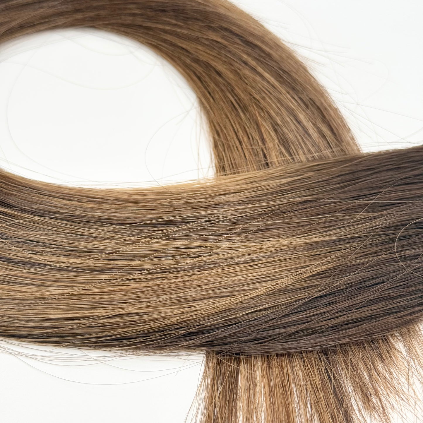 T2 2/6 | Effet repousse brun foncé - méchées brun foncé & brun noisette