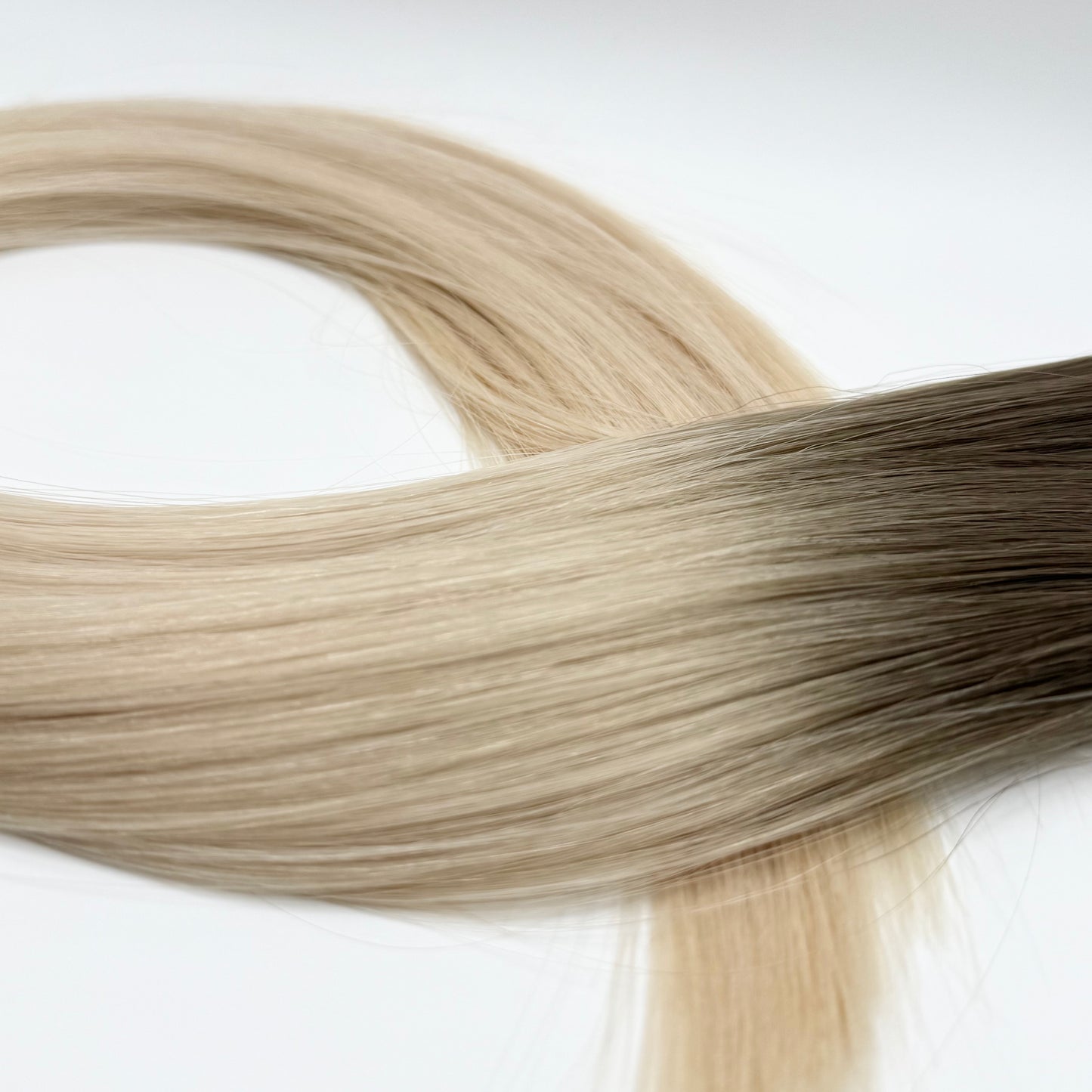T7 M60/ICE | Effet repousse brun moyen cendré - Babylights blond platine & blond blanc